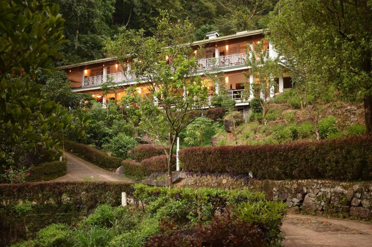 Forest Edge Hotel Ginigathena Exterior photo